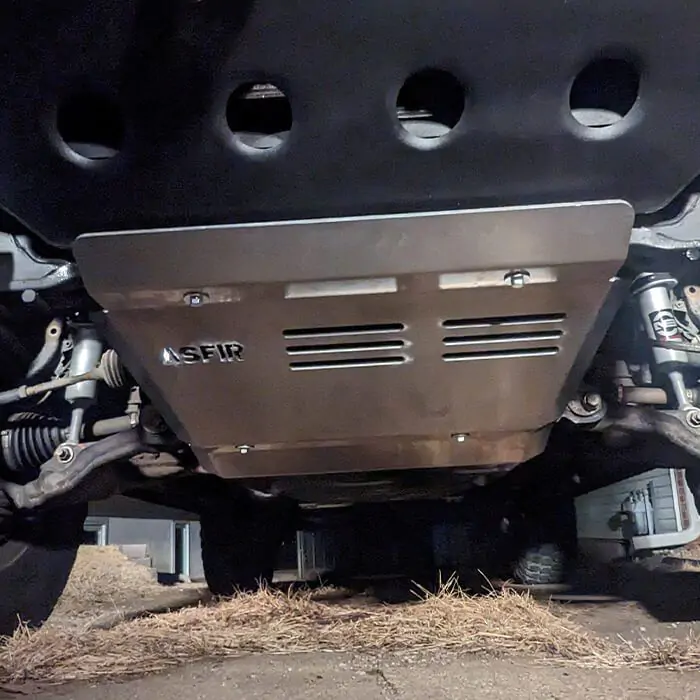 Toyota_Land_Cruiser_Prado_4Runner_FJ_Cruiser_Lexus_GX_470_Front_Skid_Plate_560055_C