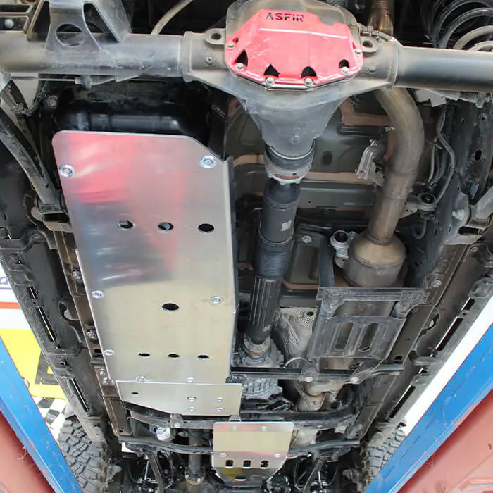 Jeep_Wrangler_JL_Eco_Diesel_Fuel_Tank_Skid_Plate_547570_B