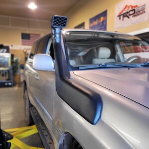 Completed major catch-up maintenance on Toyota Land Cruiser 100
